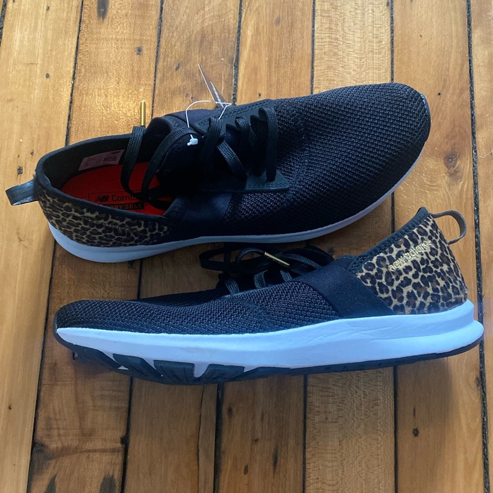 New Balance Sneaker